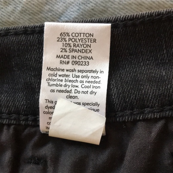 PAC SUN black denim high waisted sz US 23 shorts - Picture 7 of 7